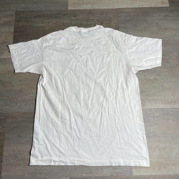 SOLD Looney Tunes VTG Shirt 1991 Large - Picture 3 of 5